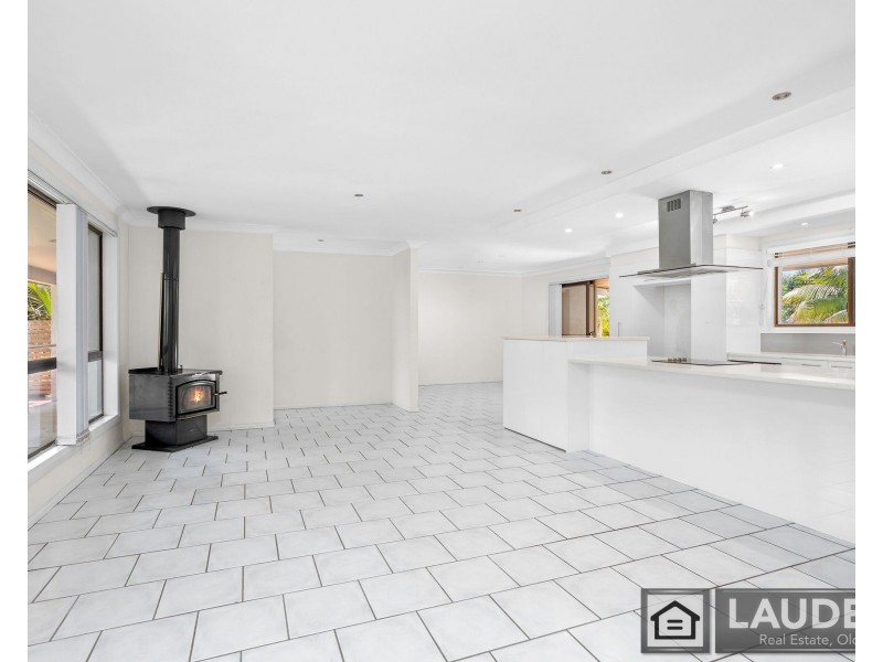 2 Shelly Close, Wallabi Point NSW 2430