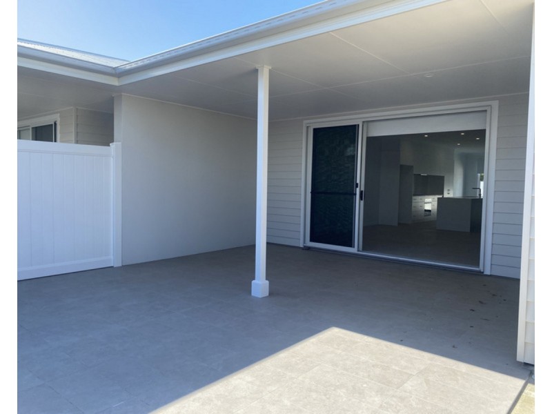 20 Banyula Drive, Old Bar NSW 2430