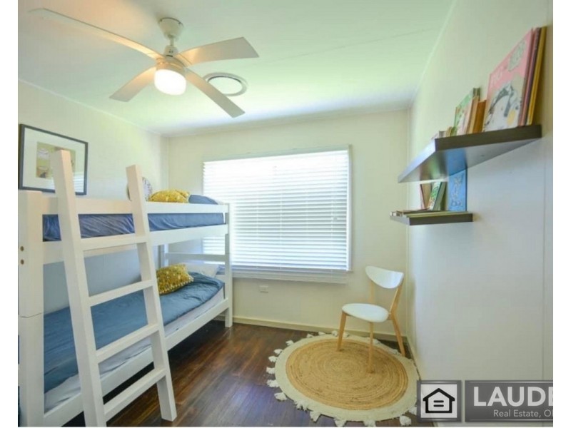 36 Old Bar Road, Old Bar NSW 2430