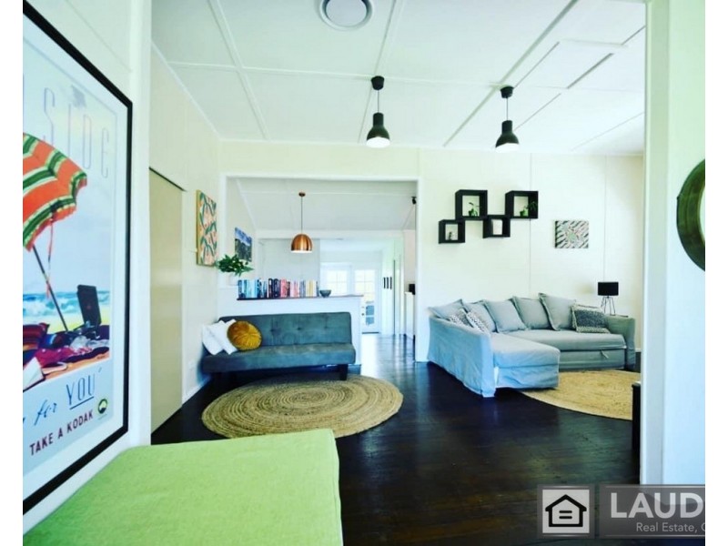 36 Old Bar Road, Old Bar NSW 2430