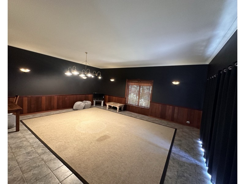 15 Spinnaker Cove, Wallabi Point NSW 2430