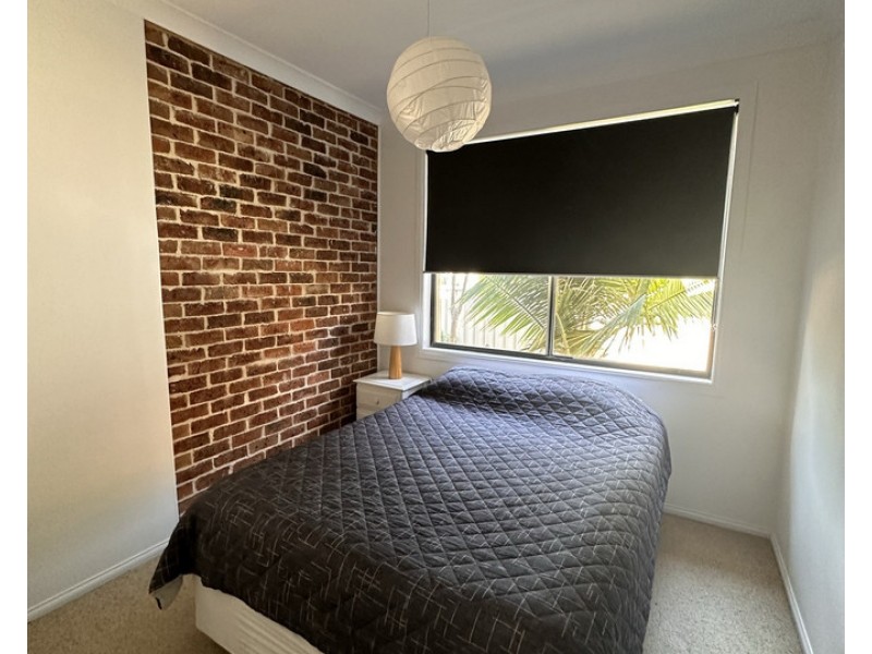 15 Spinnaker Cove, Wallabi Point NSW 2430