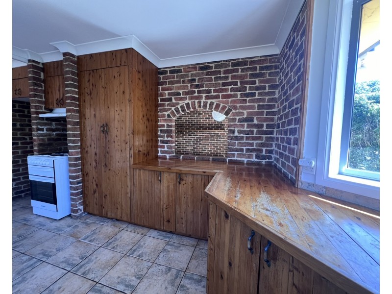 15 Spinnaker Cove, Wallabi Point NSW 2430