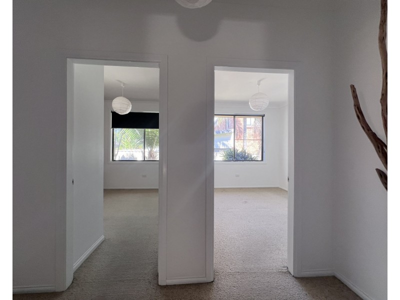 15 Spinnaker Cove, Wallabi Point NSW 2430