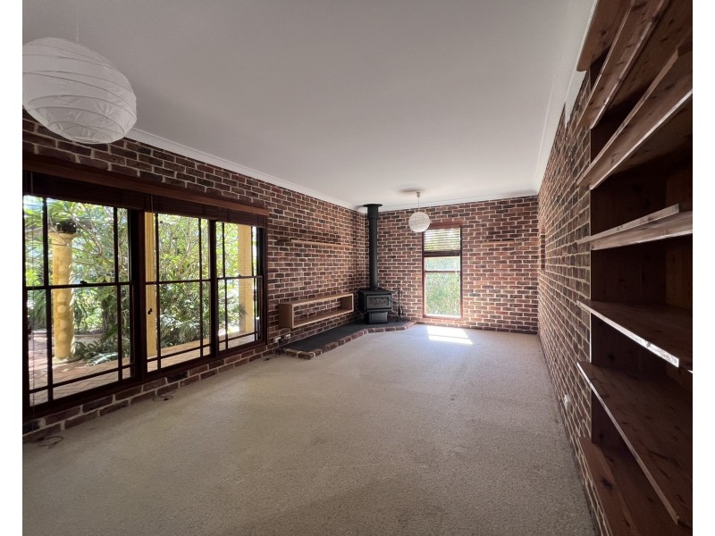 15 Spinnaker Cove, Wallabi Point NSW 2430