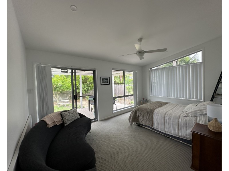 13 Spinnaker Cove, Wallabi Point NSW 2430
