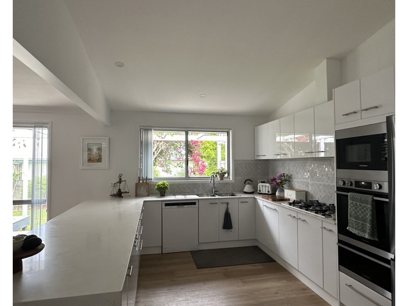 13 Spinnaker Cove, Wallabi Point NSW 2430