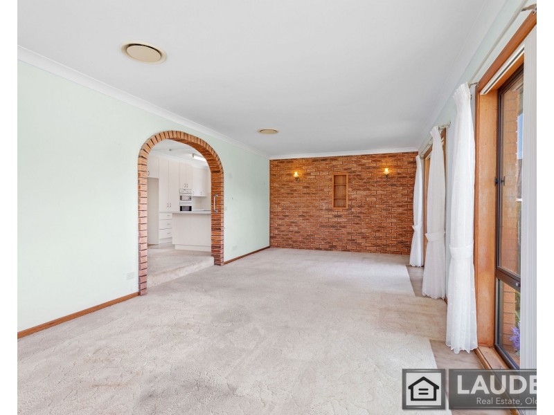 36 Joel Drive, Old Bar NSW 2430