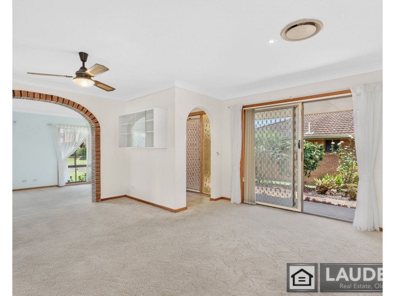 36 Joel Drive, Old Bar NSW 2430