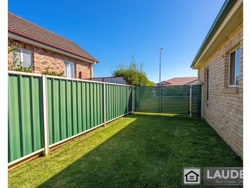 5 Berber Road, Old Bar NSW 2430