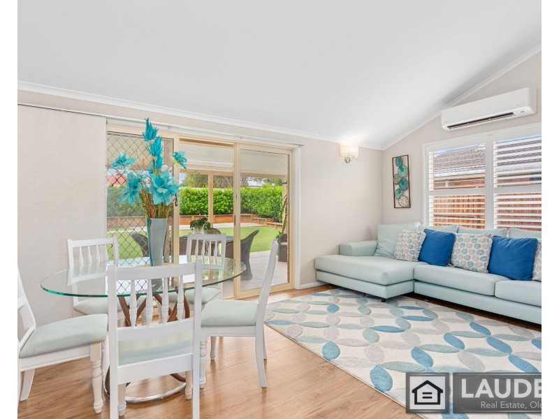 1 Laurina Close, Old Bar NSW 2430