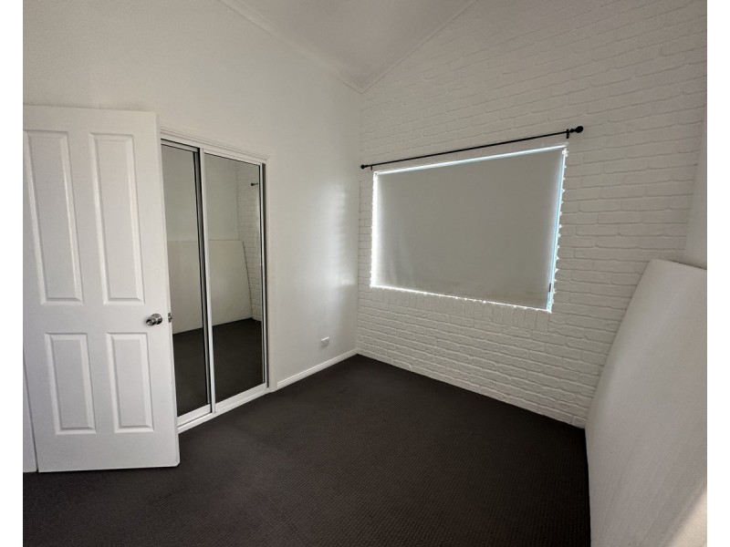 7 Pacific Parade, Old Bar NSW 2430