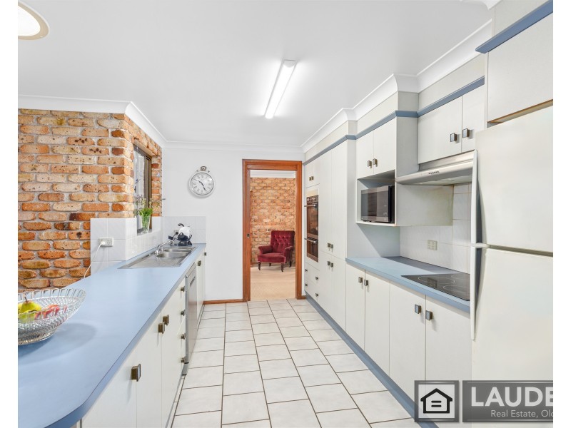 52 Wyden Street, Old Bar NSW 2430