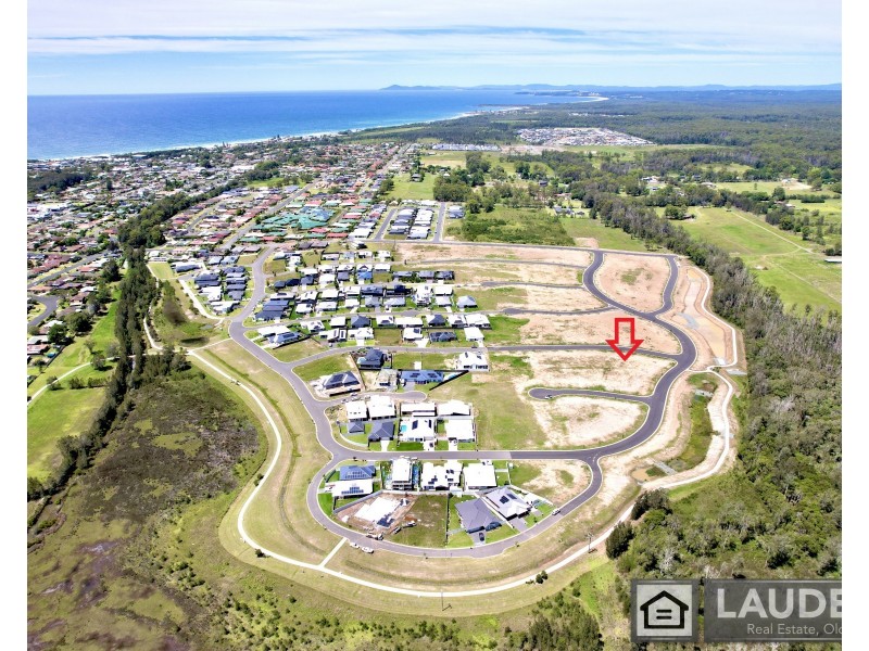 17 Cubbaroo Street, Old Bar NSW 2430