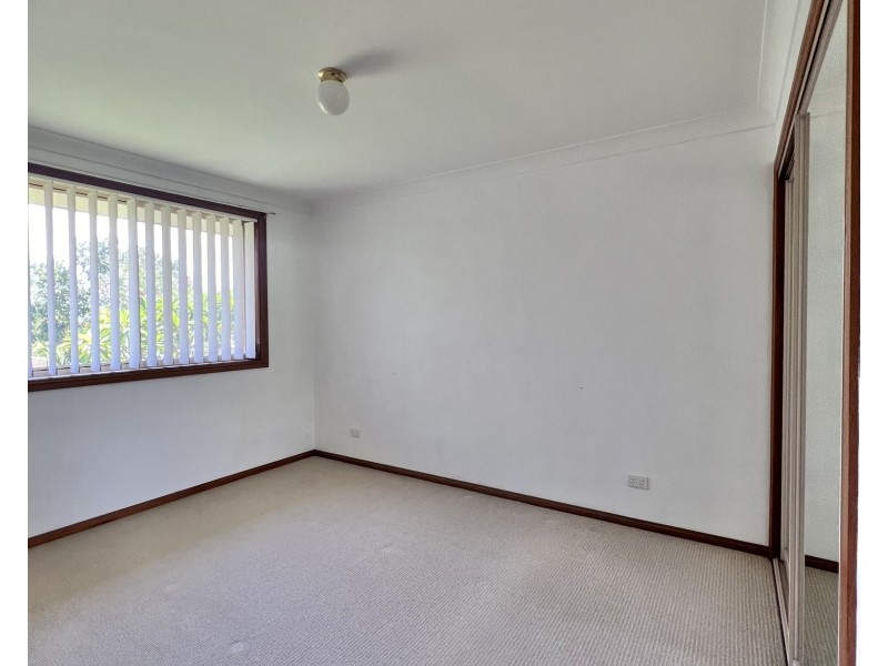 2/3 Silkyash Close, Old Bar NSW 2430