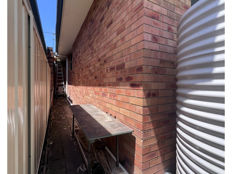 2/3 Silkyash Close, Old Bar NSW 2430