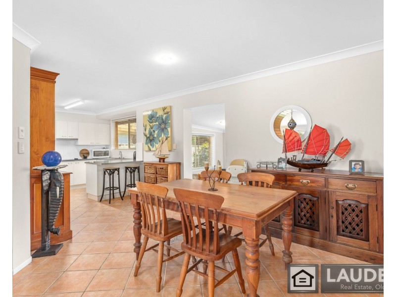 42 Wyden Street, Old Bar NSW 2430