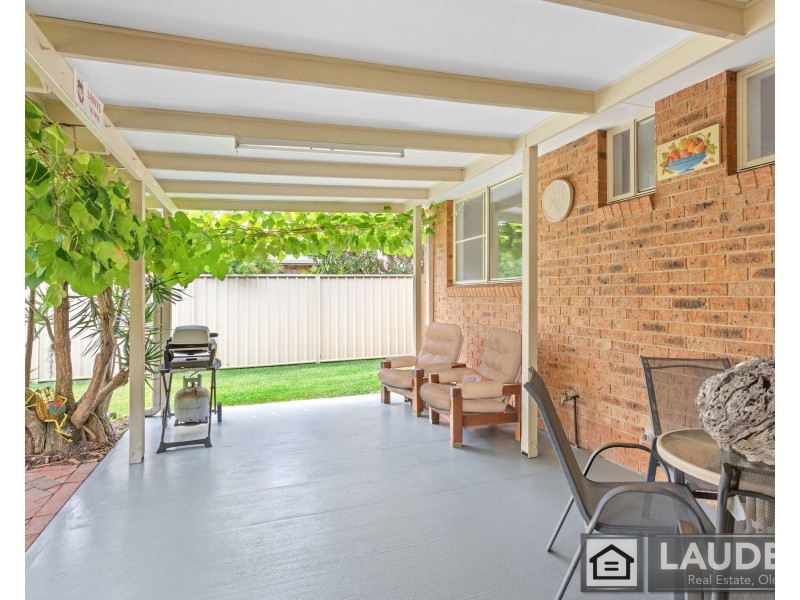 42 Wyden Street, Old Bar NSW 2430