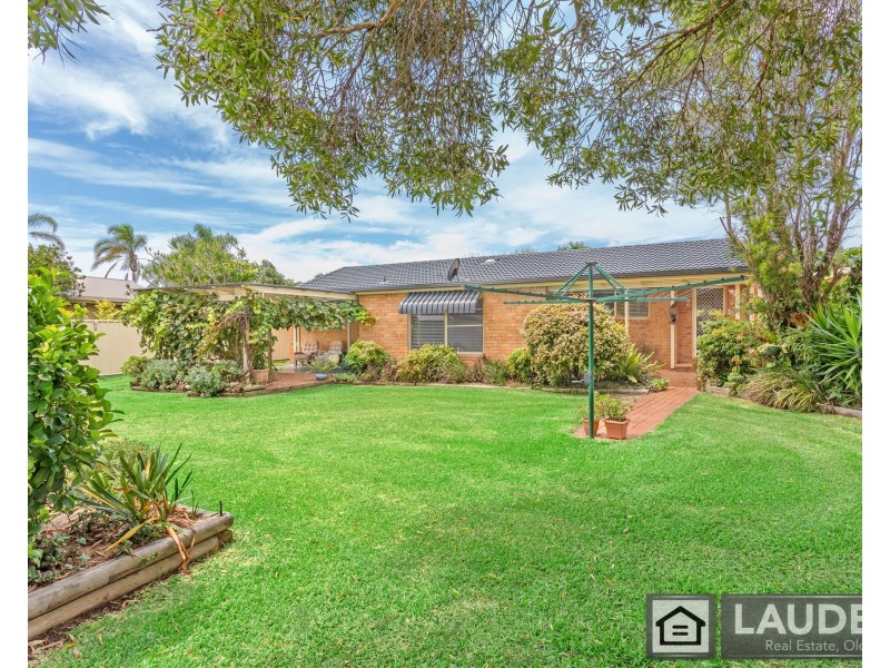 42 Wyden Street, Old Bar NSW 2430