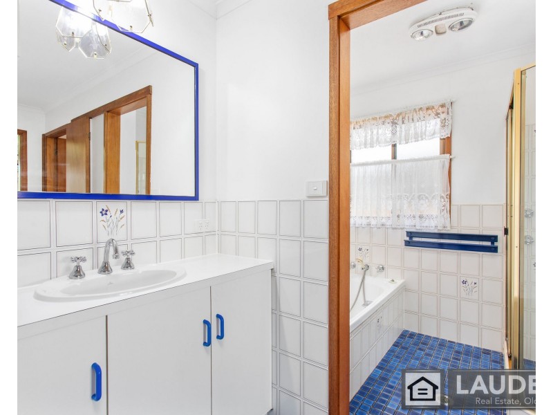 43 Gannet Crescent, Old Bar NSW 2430