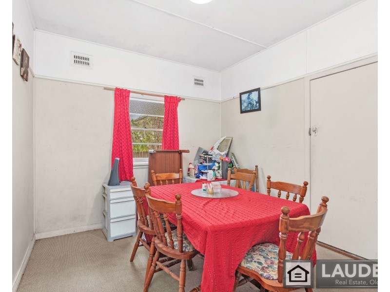 18 Golf Avenue, Taree NSW 2430