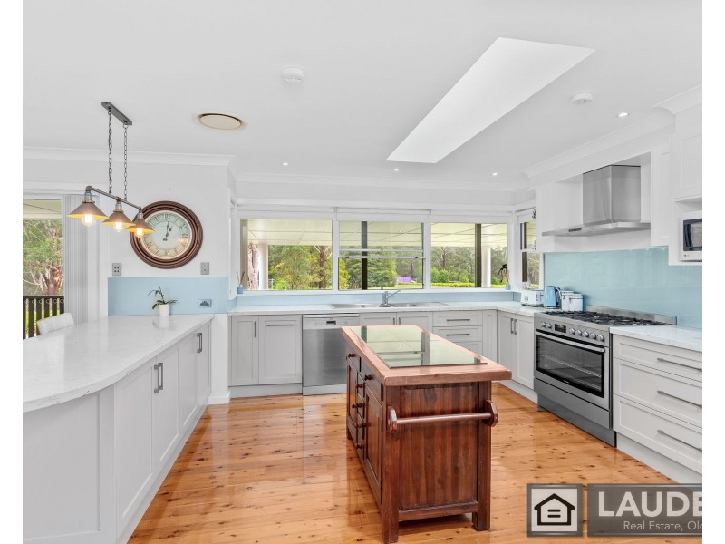 28 Carramar Drive, Mitchells Island NSW 2430