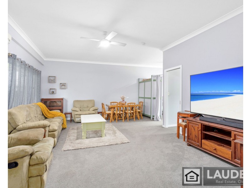 28 Carramar Drive, Mitchells Island NSW 2430