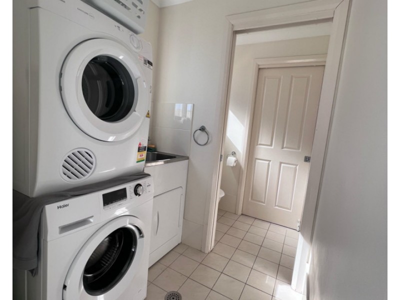 4/1 Connell Street, Old Bar NSW 2430