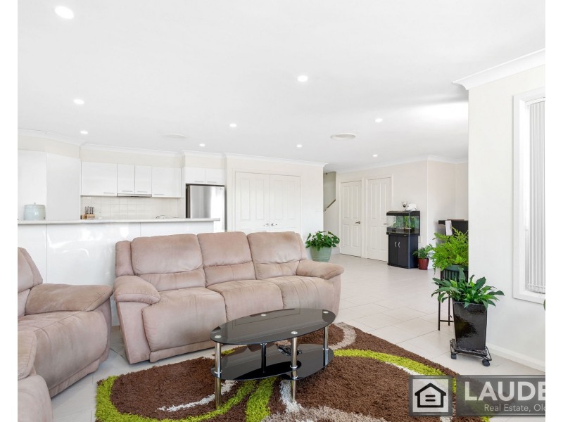 4/2 Mistral Place, Old Bar NSW 2430