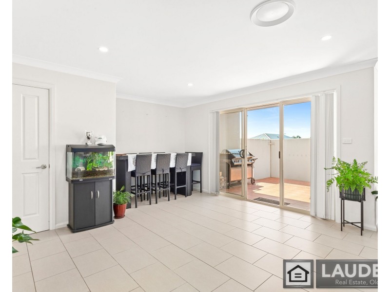 4/2 Mistral Place, Old Bar NSW 2430