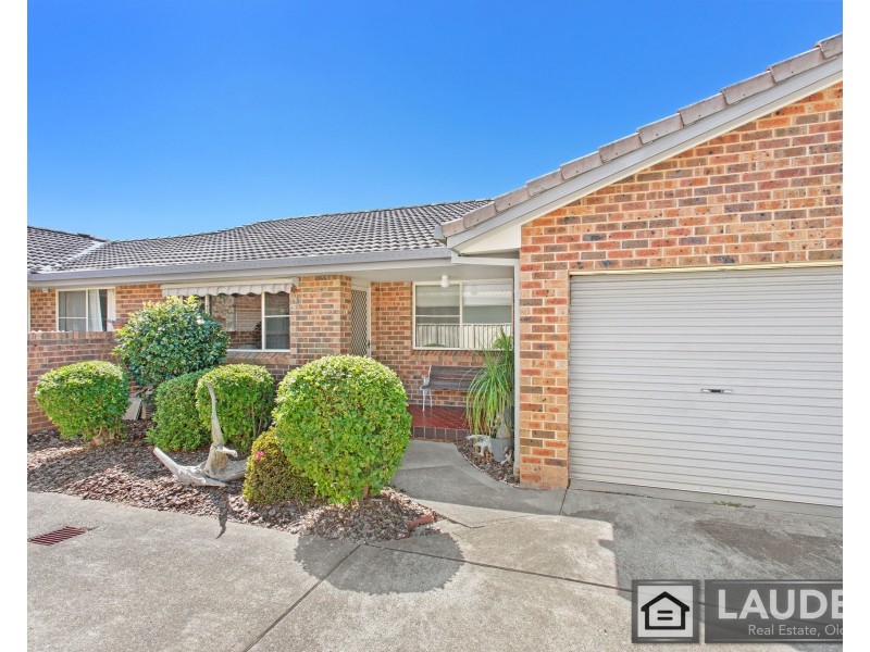2/91 Old Bar Road, Old Bar NSW 2430