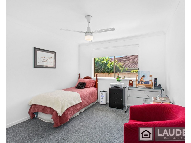 2/91 Old Bar Road, Old Bar NSW 2430