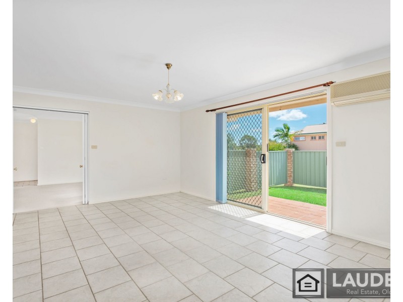 1 Gannet Crescent, Old Bar NSW 2430