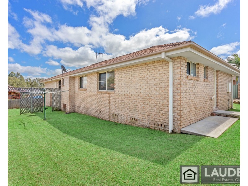1 Gannet Crescent, Old Bar NSW 2430