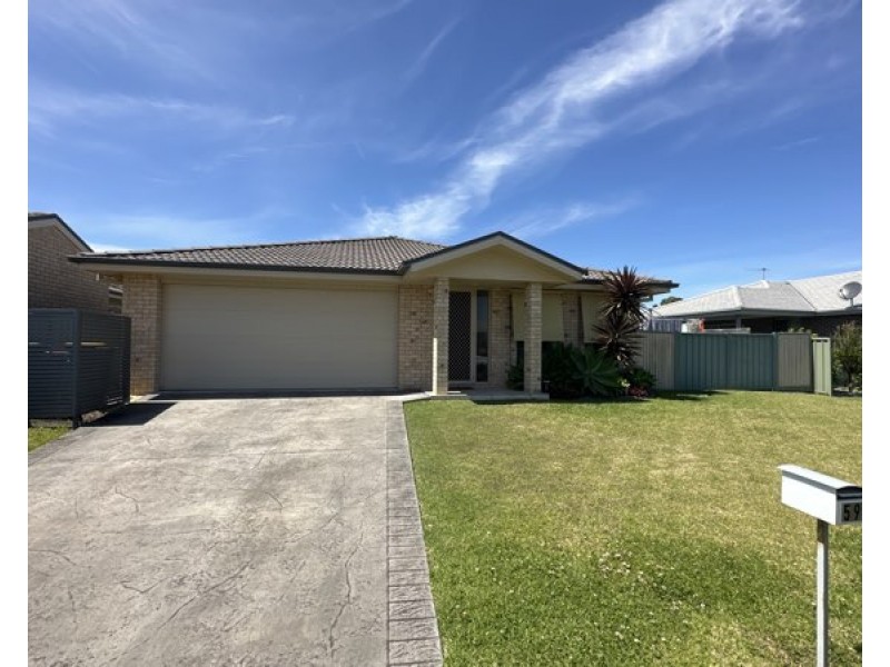 59 Bluehaven Drive, Old Bar NSW 2430