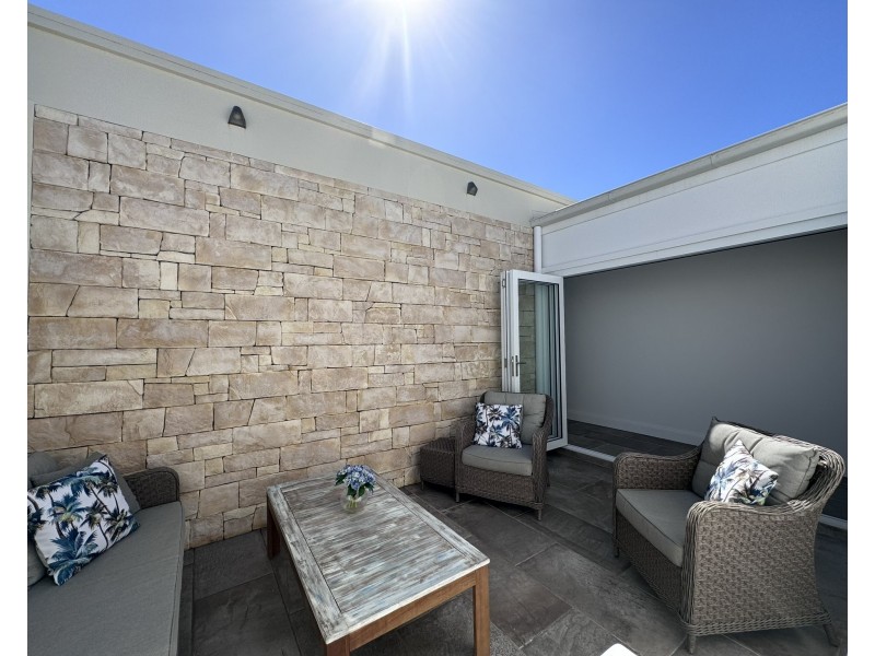 9 Seaview Parade, Wallabi Point NSW 2430