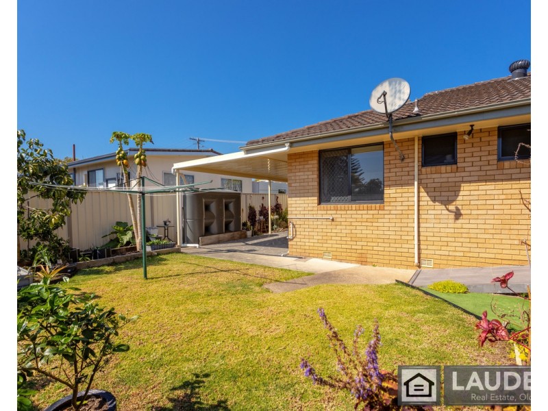 25 Bryan Street, Old Bar NSW 2430