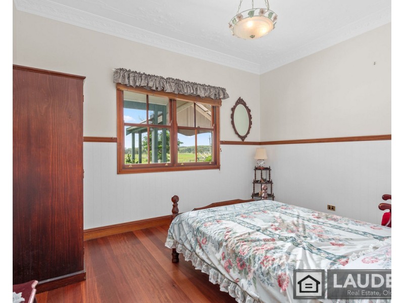 231 Oxley Island Road, Oxley Island NSW 2430