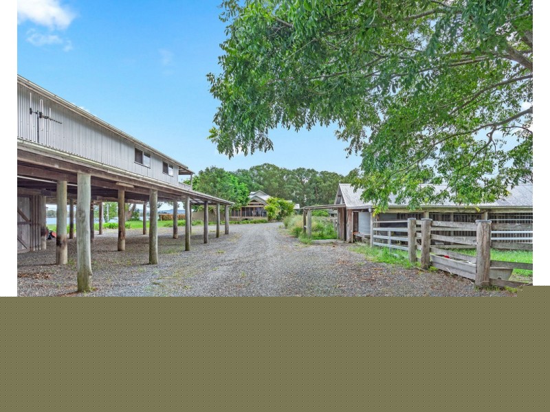 231 Oxley Island Road, Oxley Island NSW 2430