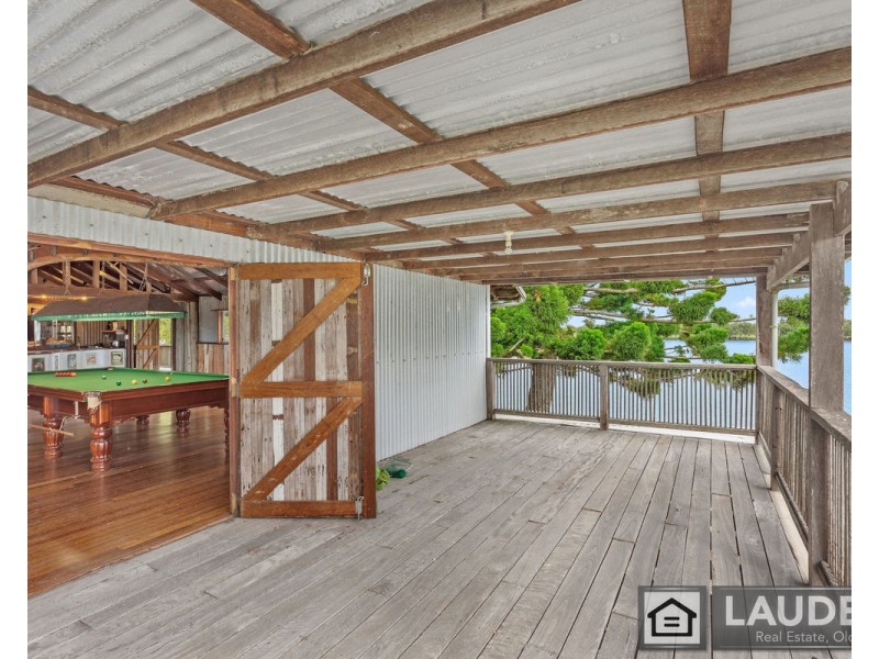 231 Oxley Island Road, Oxley Island NSW 2430