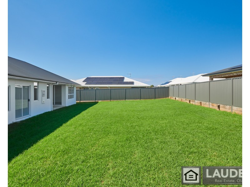 12 Cubbaroo Street, Old Bar NSW 2430