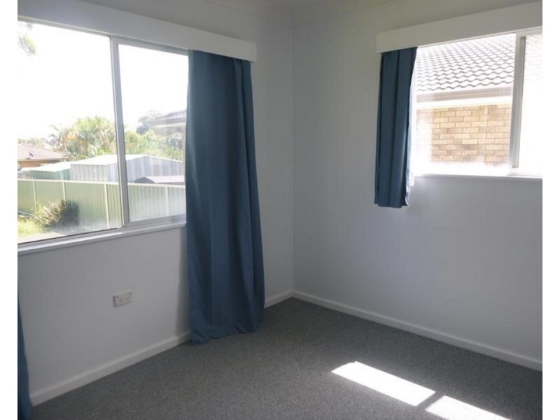 27 Waterman Street, Old Bar NSW 2430