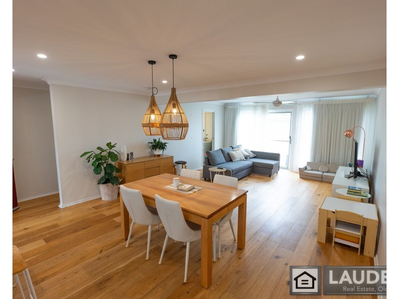 3/12 Connell Street, Old Bar NSW 2430