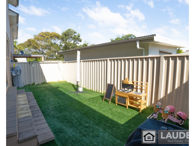 3/12 Connell Street, Old Bar NSW 2430