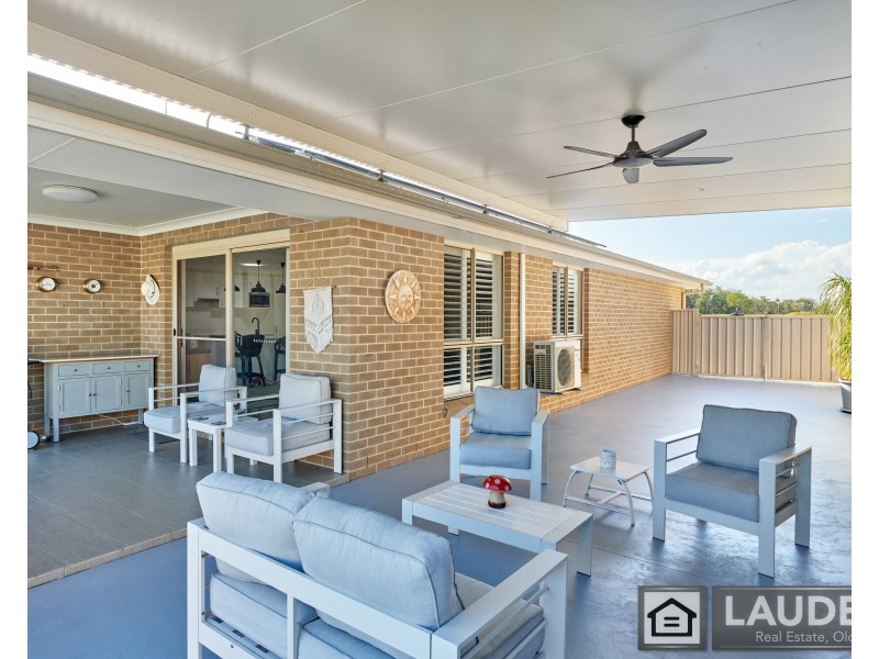 84 Forest Lane, Old Bar NSW 2430