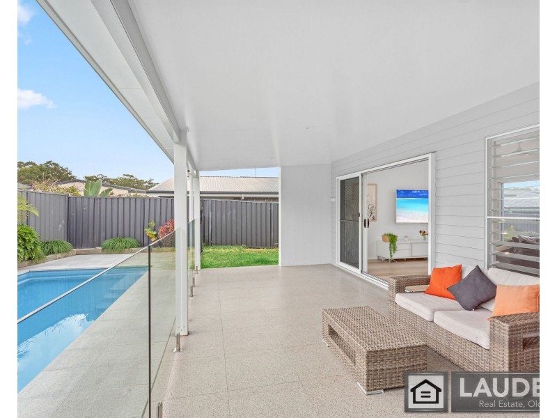 17 Janice Street, Wallabi Point NSW 2430