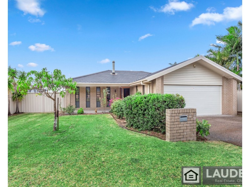28 Albatross Way, Old Bar NSW 2430