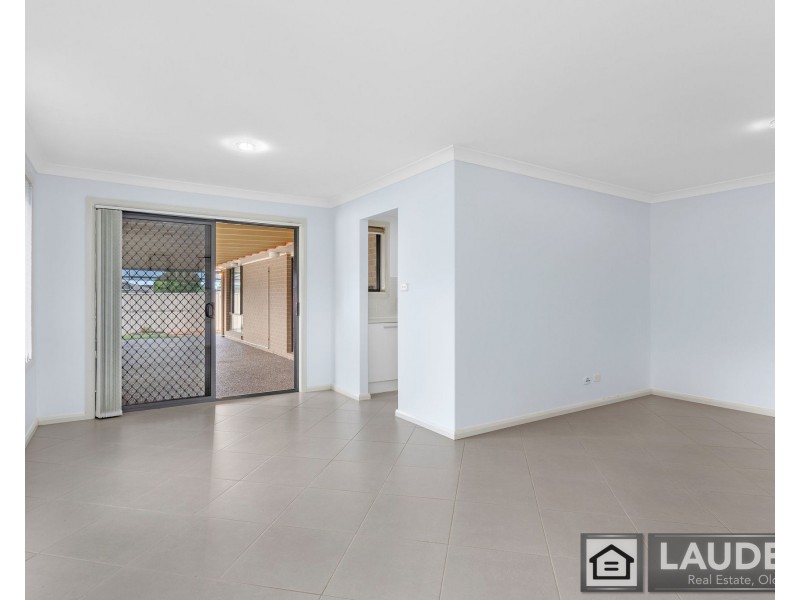 28 Albatross Way, Old Bar NSW 2430