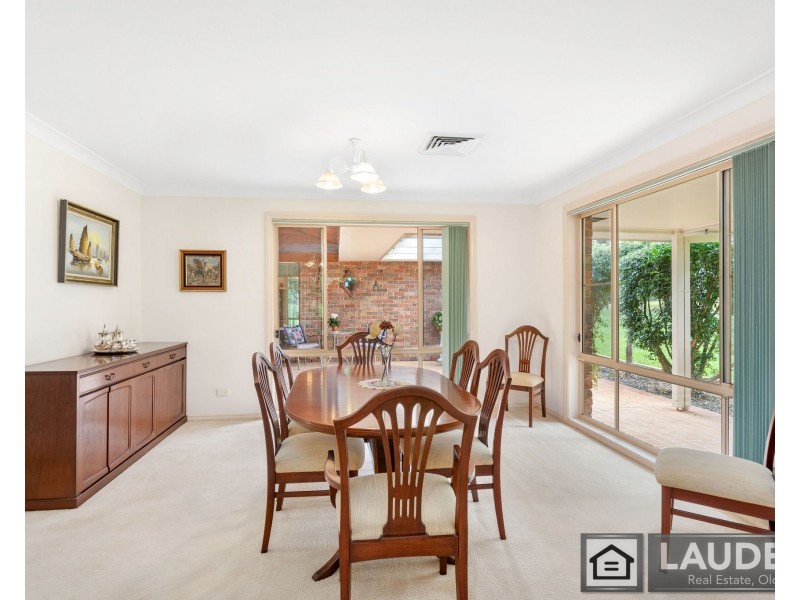 10 Kolinda Drive, Old Bar NSW 2430