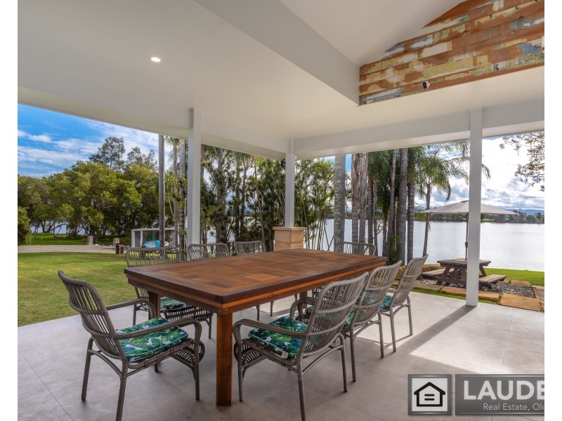 77 Templetons Lane, Oxley Island NSW 2430